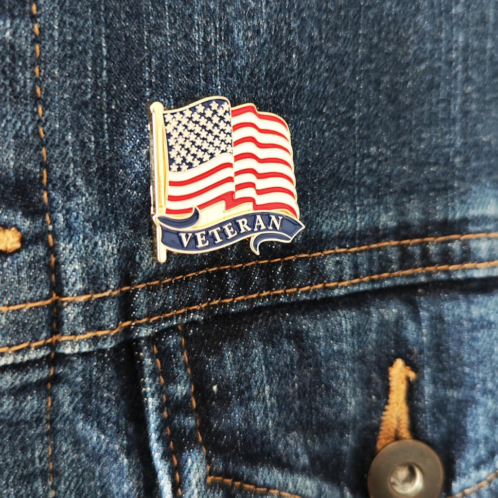 Patriotic Veteran Pin American Flag Lapel Pins USA Badge United States Trump Enamel Pin Brooches for Gifts Decoration