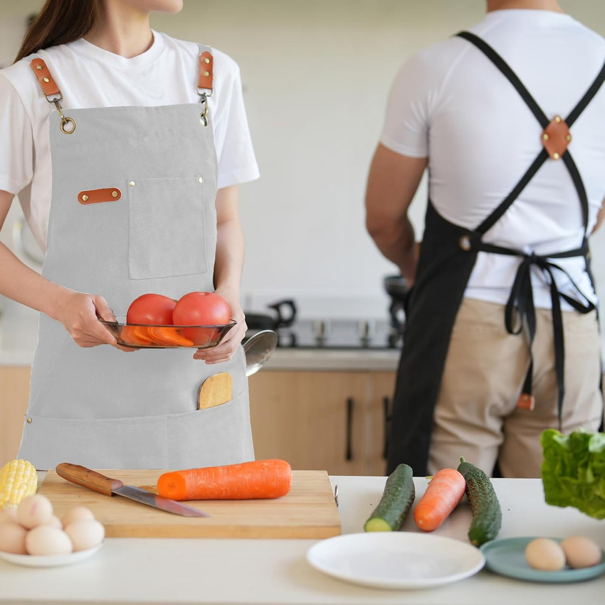 Canvas Aprons for Men Women, Heavy Duty BBQ Apron with Pockets | 100% Cotton Canvas, 16Oz Adjustable Cross Back Apron with Hardware Buckle, 32" X 27" Full Coverage, for Kitchen Grilling